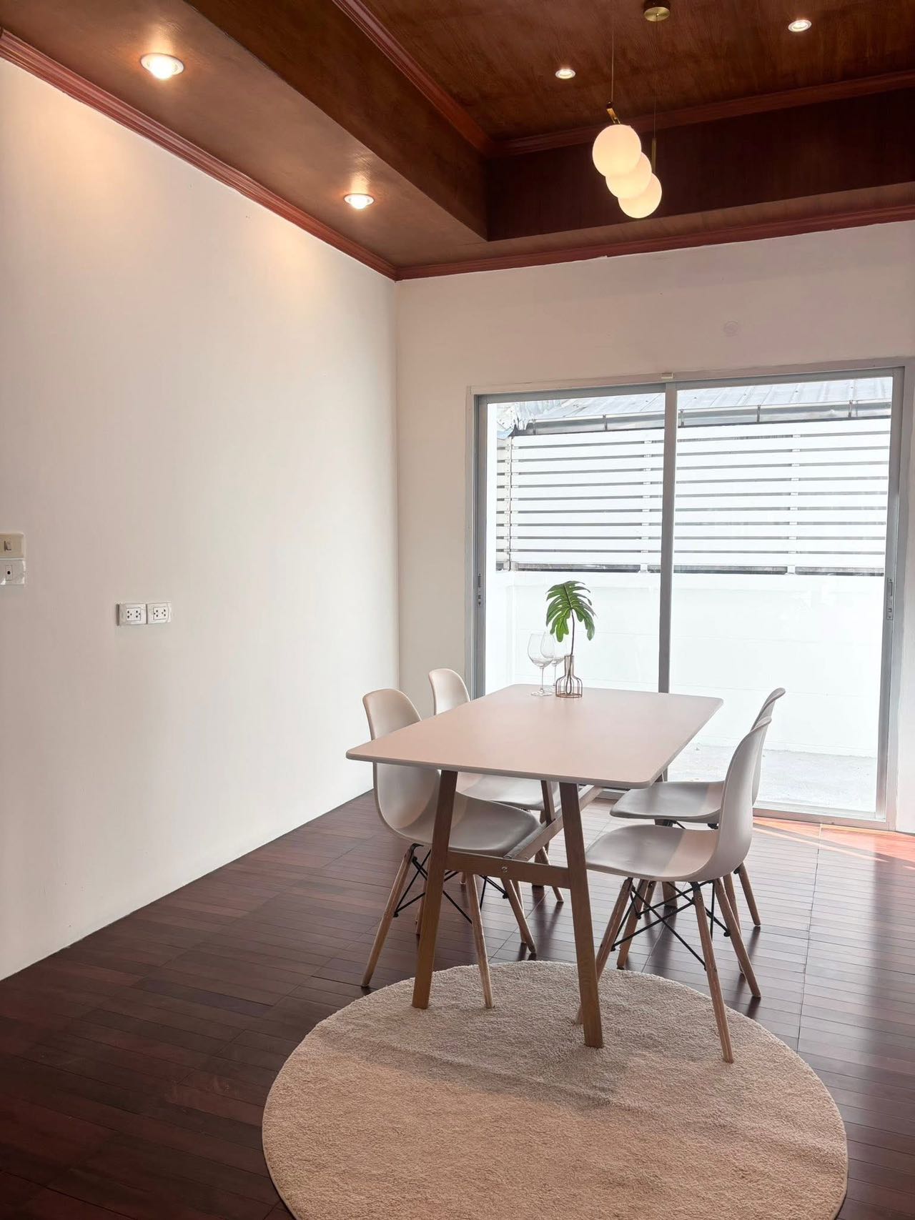 Vista 180 Teparak-Wongwaen Home Office