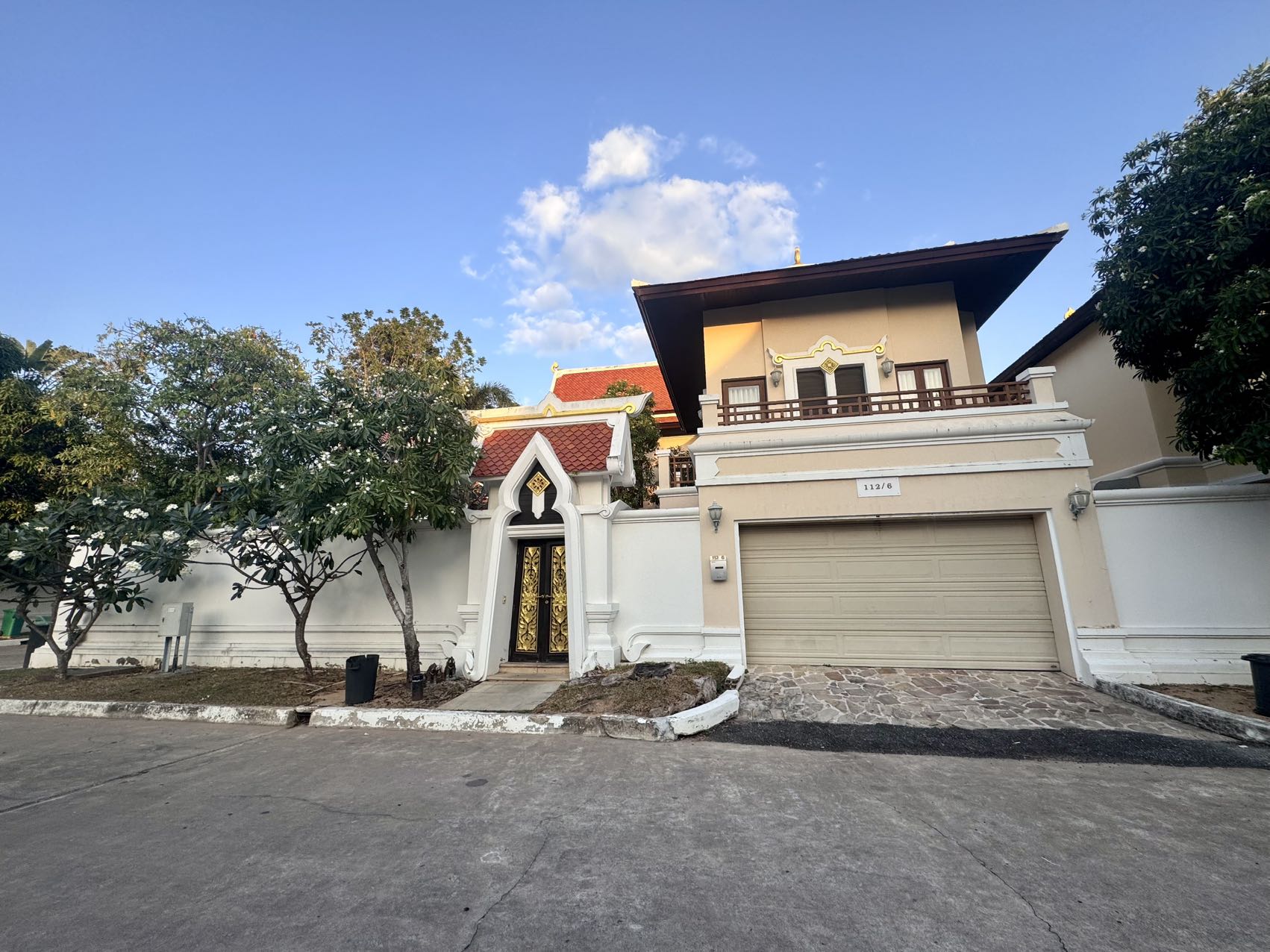 那中天泰巴黎独栋别墅