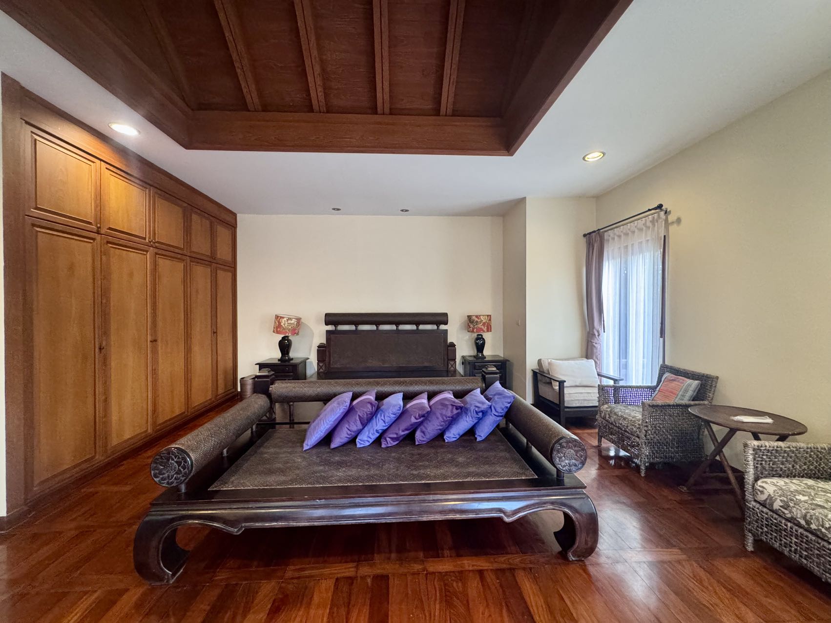 那中天泰巴黎独栋别墅