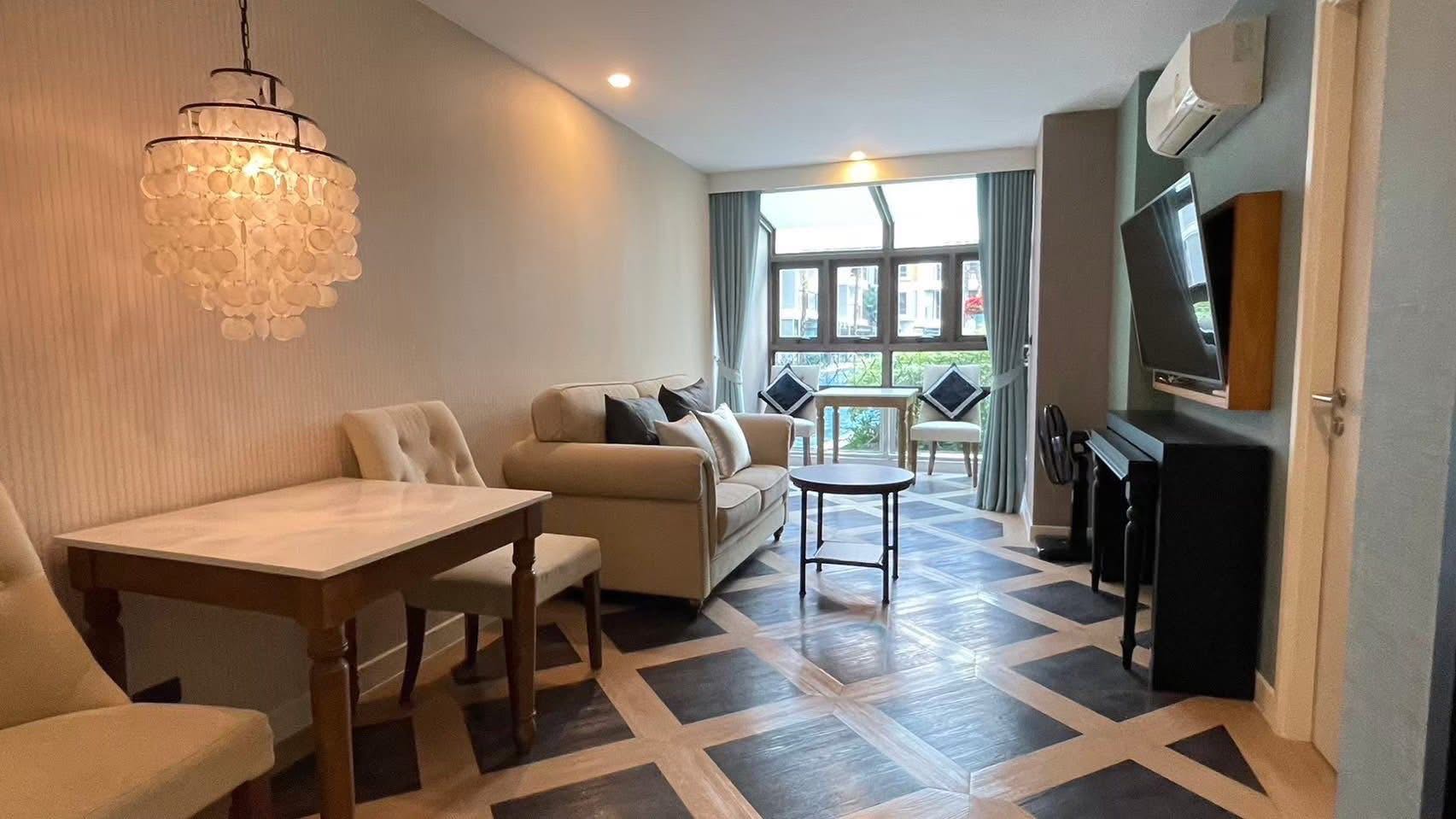 Espana Condo Resort Pattaya