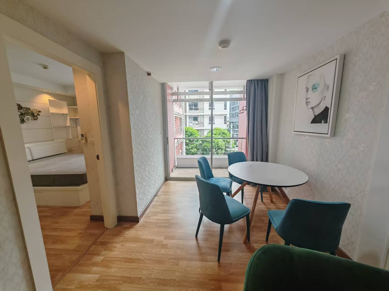 the kirs 2  ratchada 17