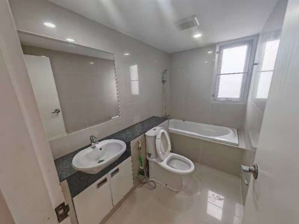 the kirs 3 ratchada17