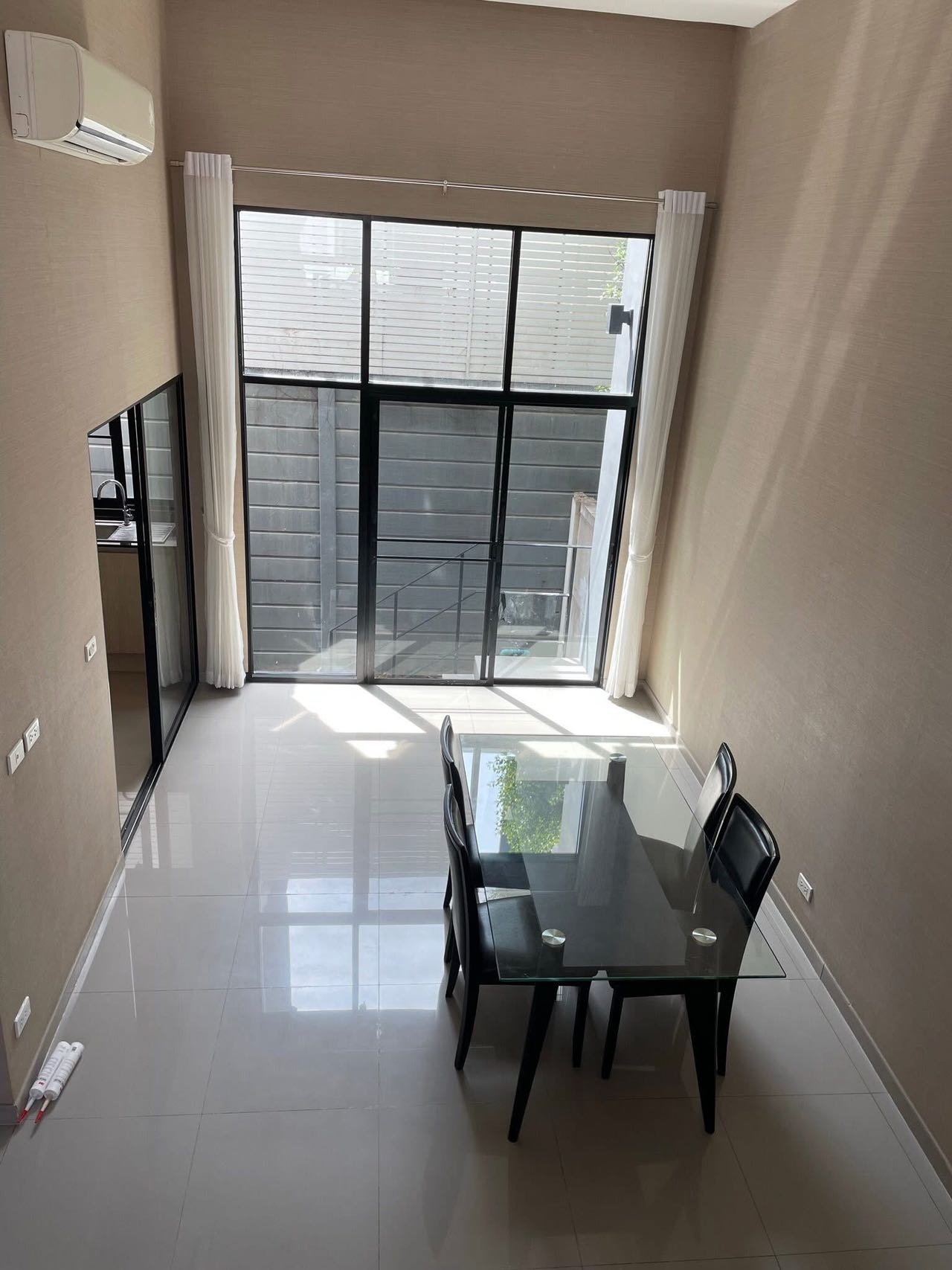 Arden Pattanakarn 20