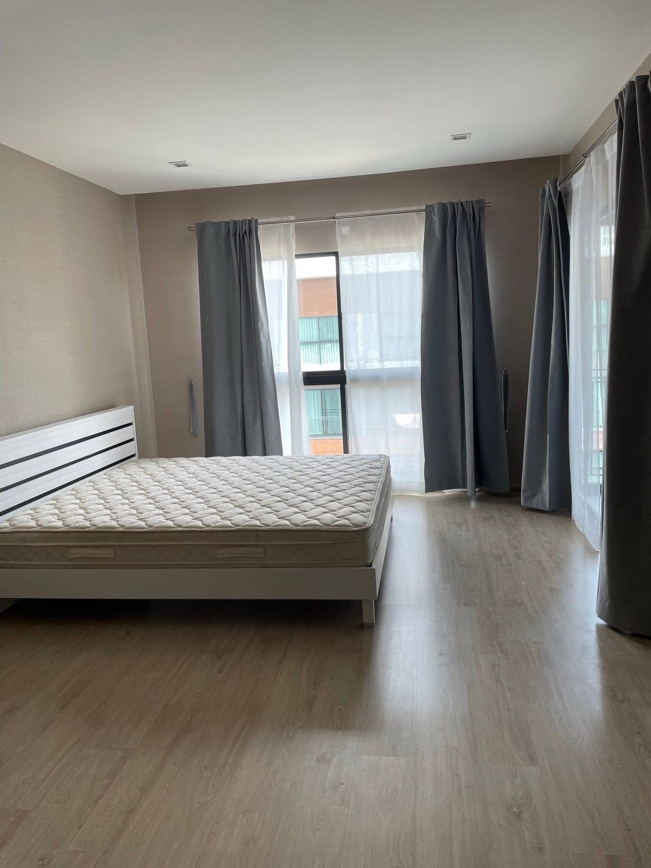 Arden Pattanakarn 20