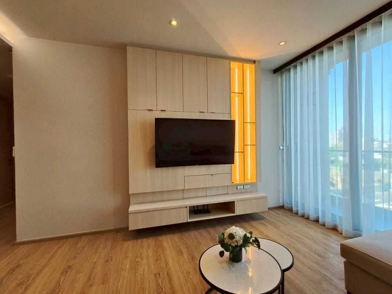 Bearing Residence (Service apartment)