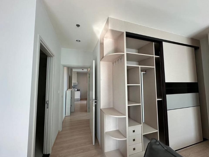 Noble Revolve Ratchada