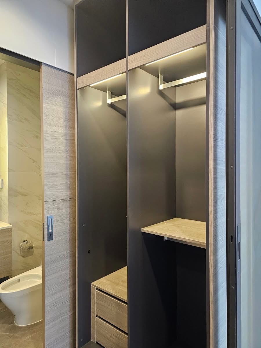 The Crest Park Residence