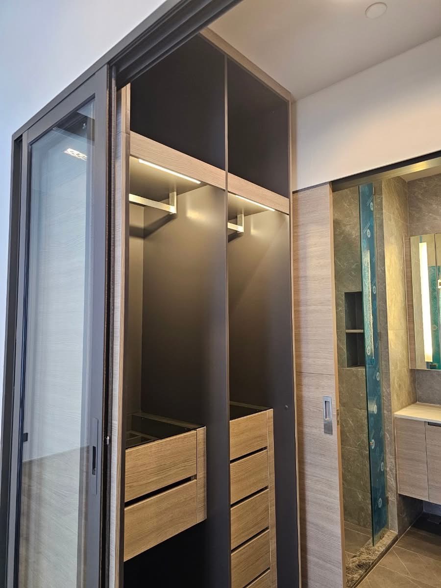 The Crest Park Residence