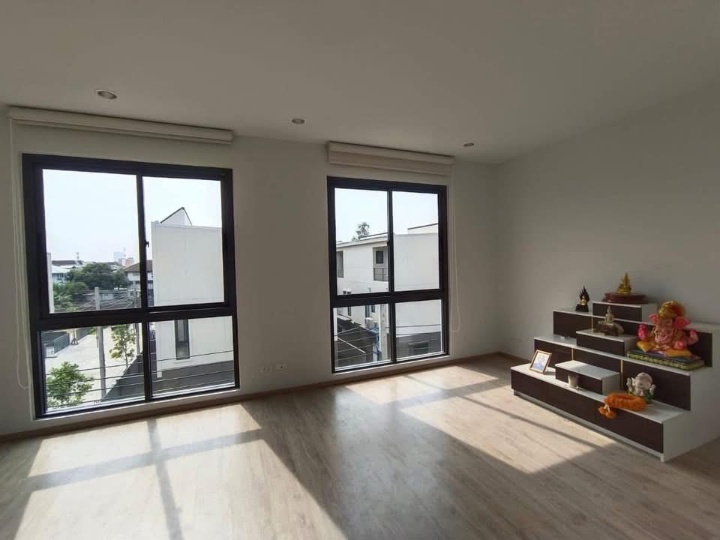 Cherkoon Sukhumvit77