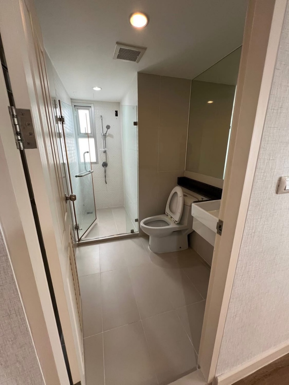 The Kriss Ratchada17