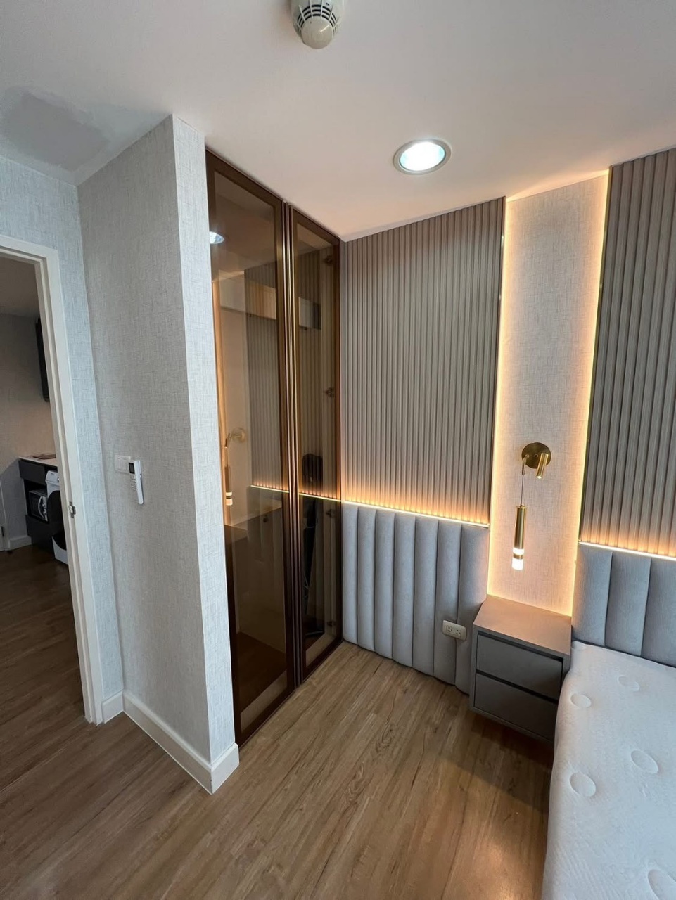 The Kriss Ratchada17