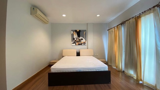 Baan Klangmaeng luser Sukhumvit77别墅