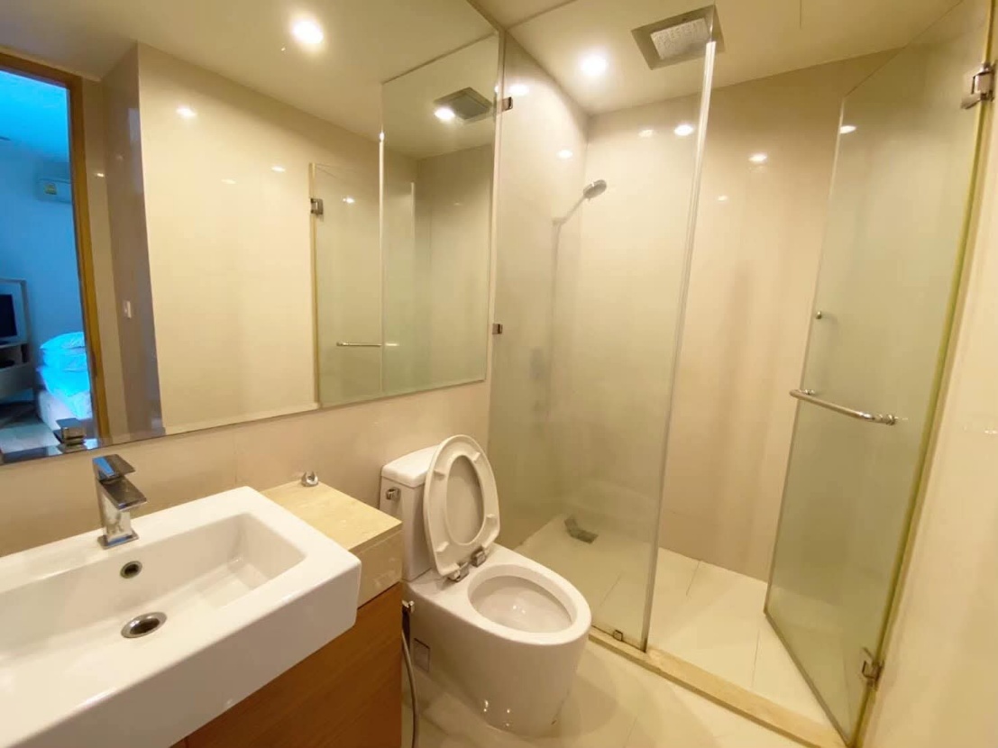 The Breeze Narathiwas