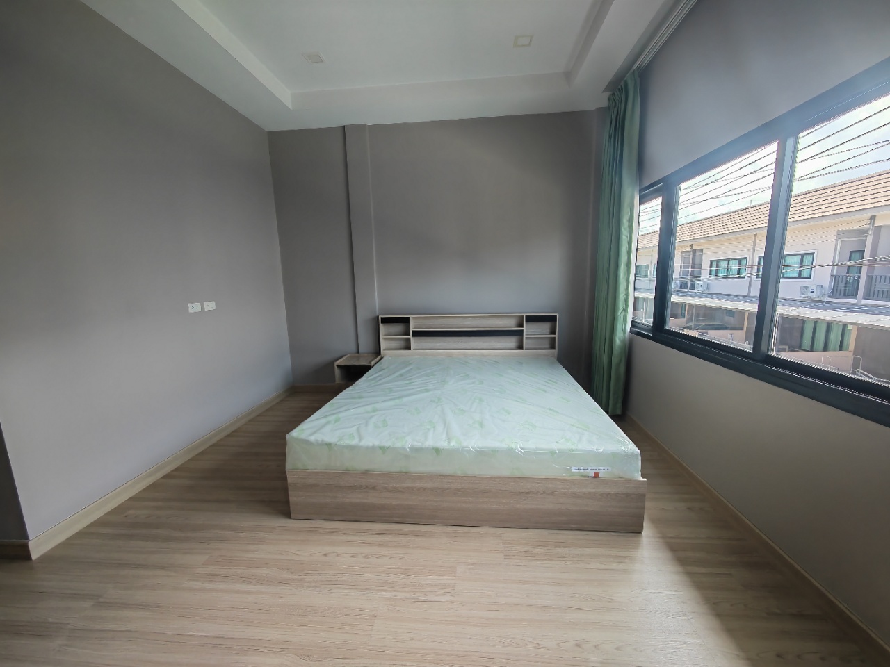 芭提雅威尼斯联排别墅