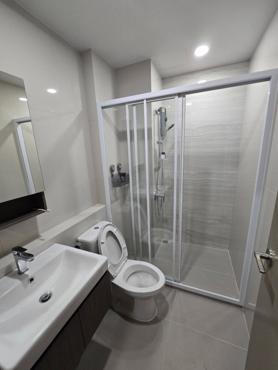 Aspire Vibha-Victory