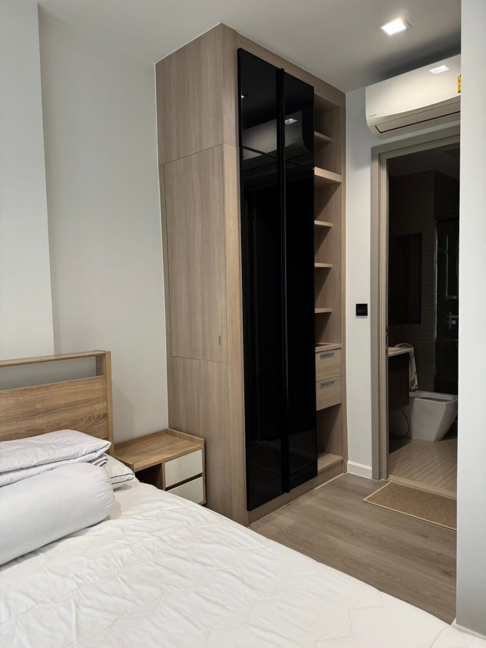 The Line Asoke-Ratchada