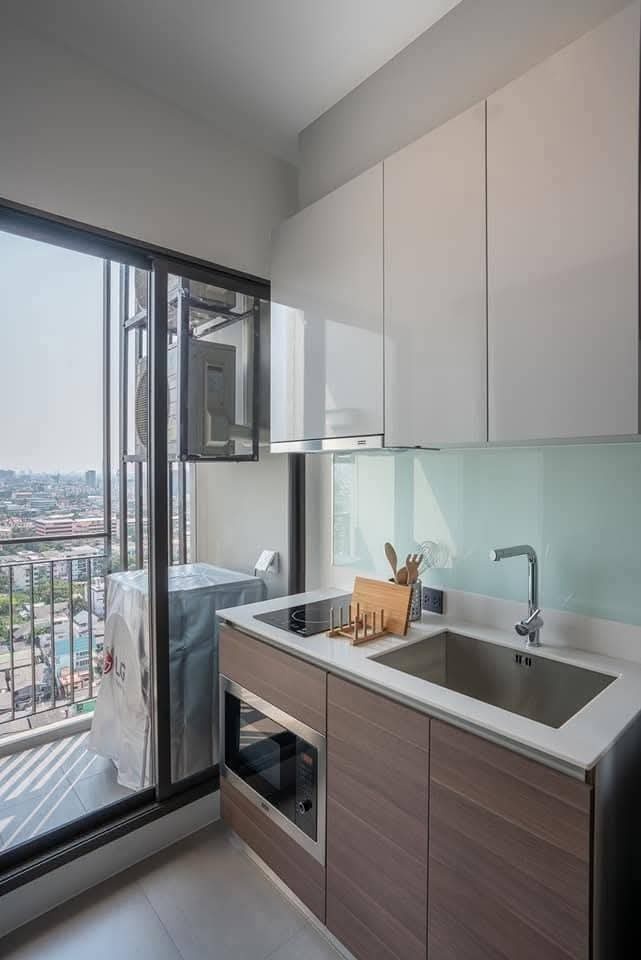 Urbano Rajavithi Condominium