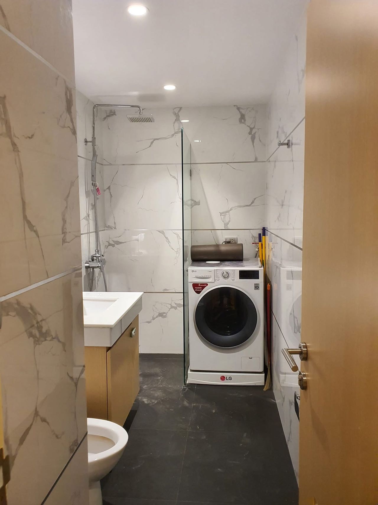 Liberty Park 2 – Sukhumvit Soi 11 