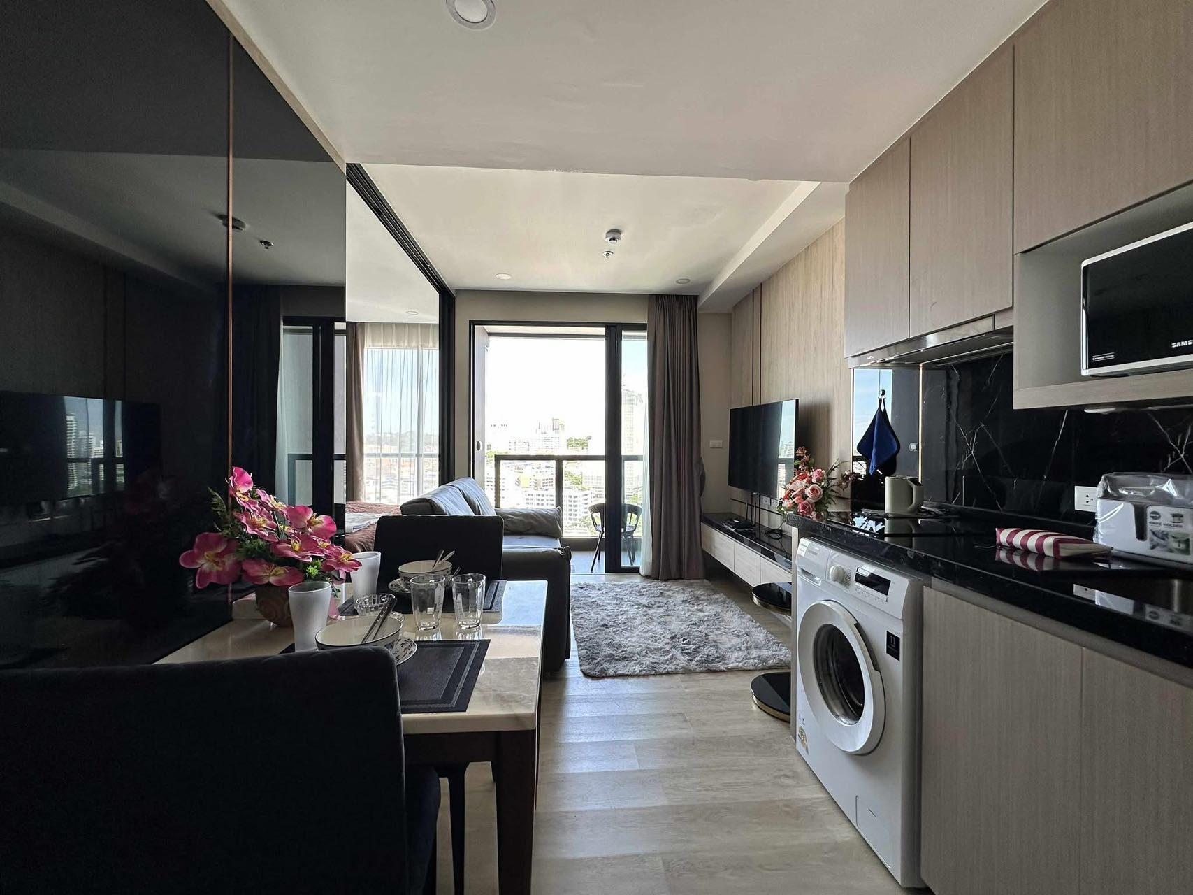 The Panora 豪华公寓