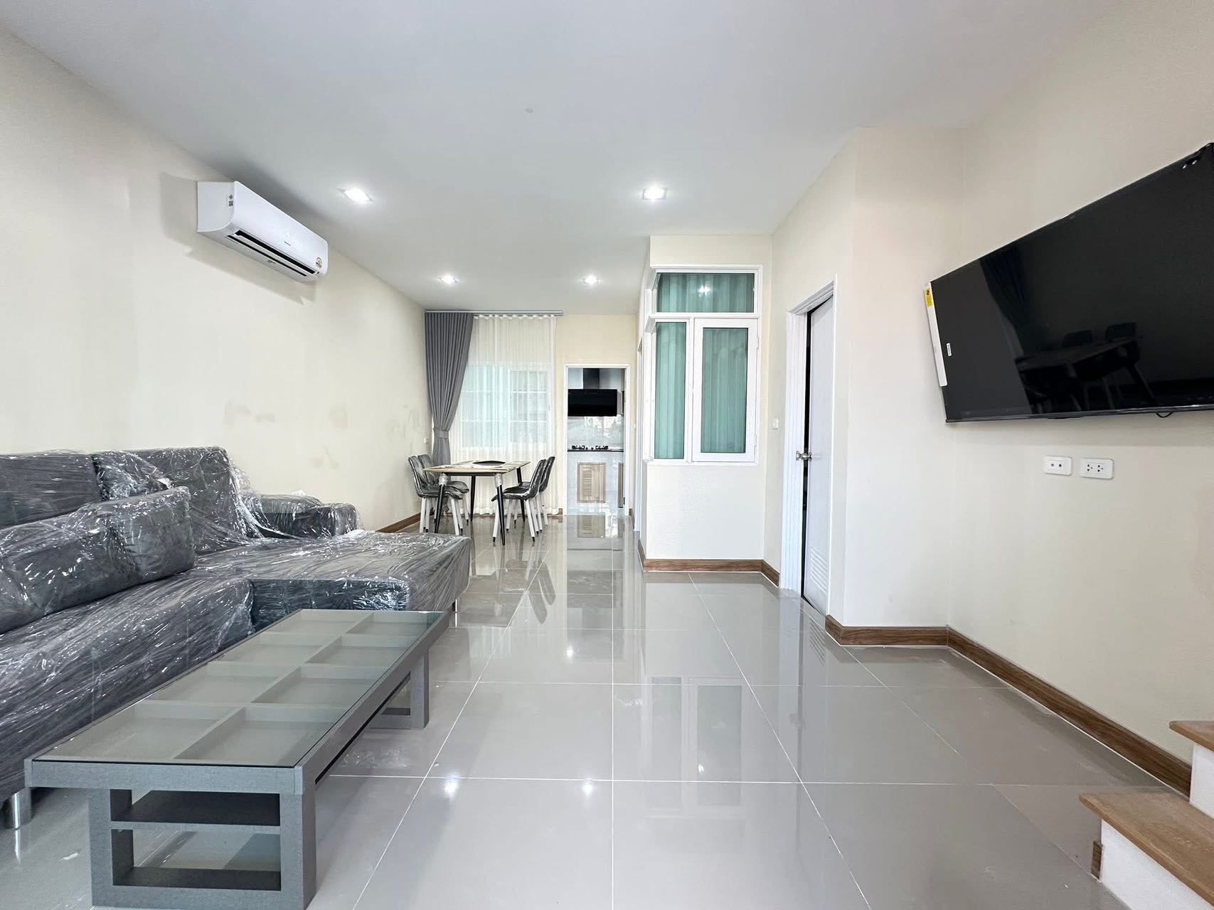 Golden Town 联排别墅