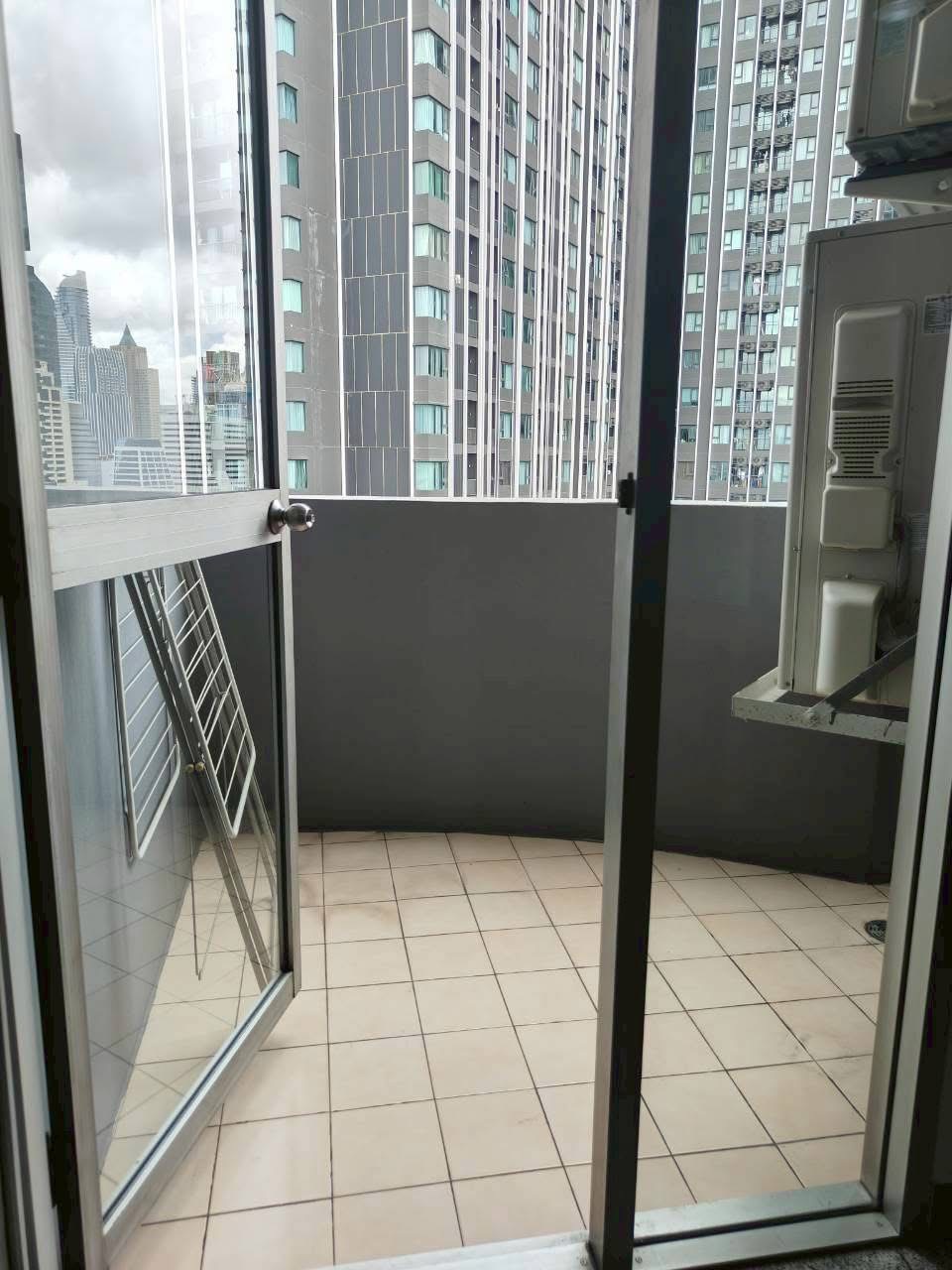 Wittayu Complex Condo