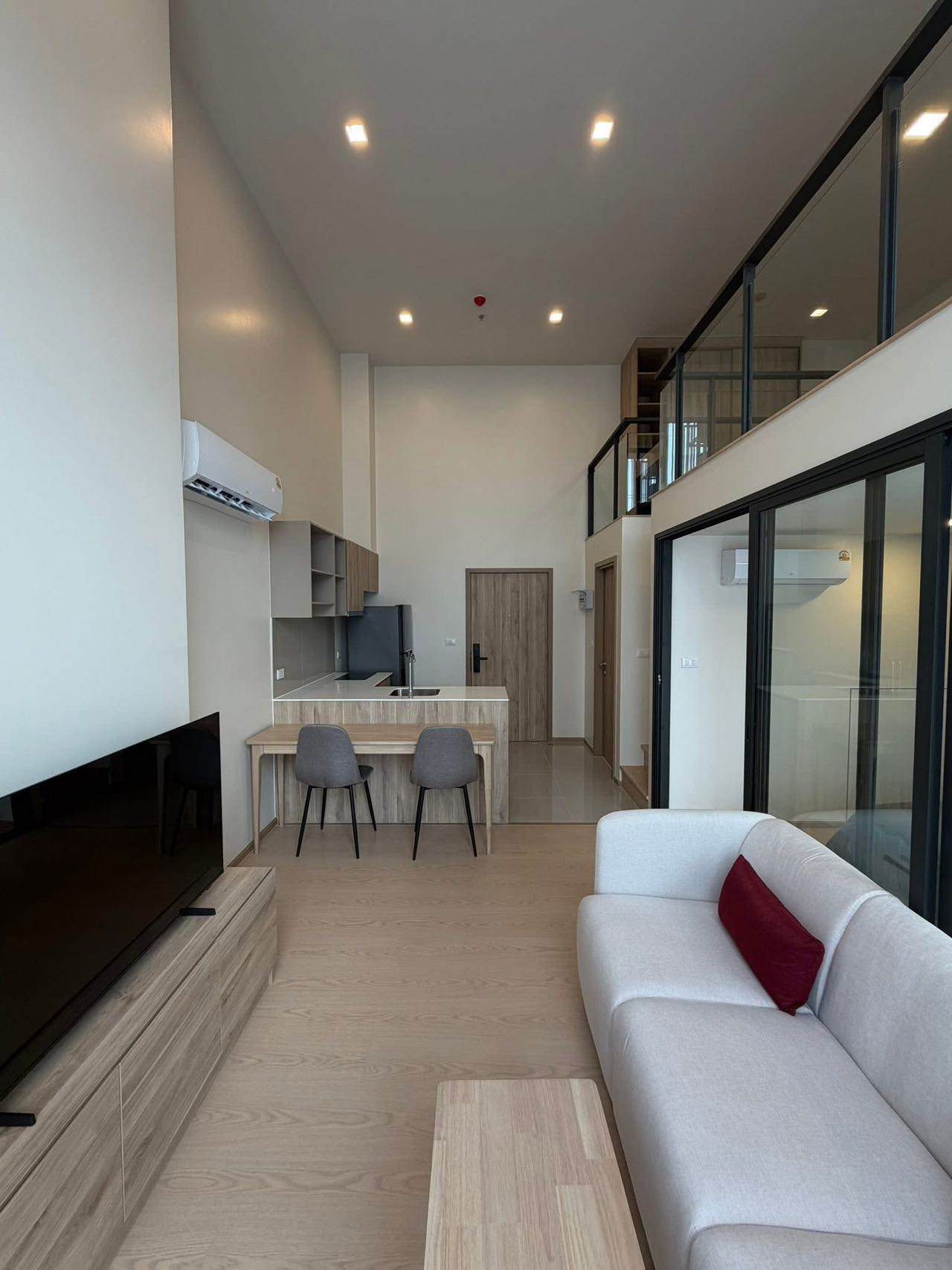 The Base Urban Rama9（复试）