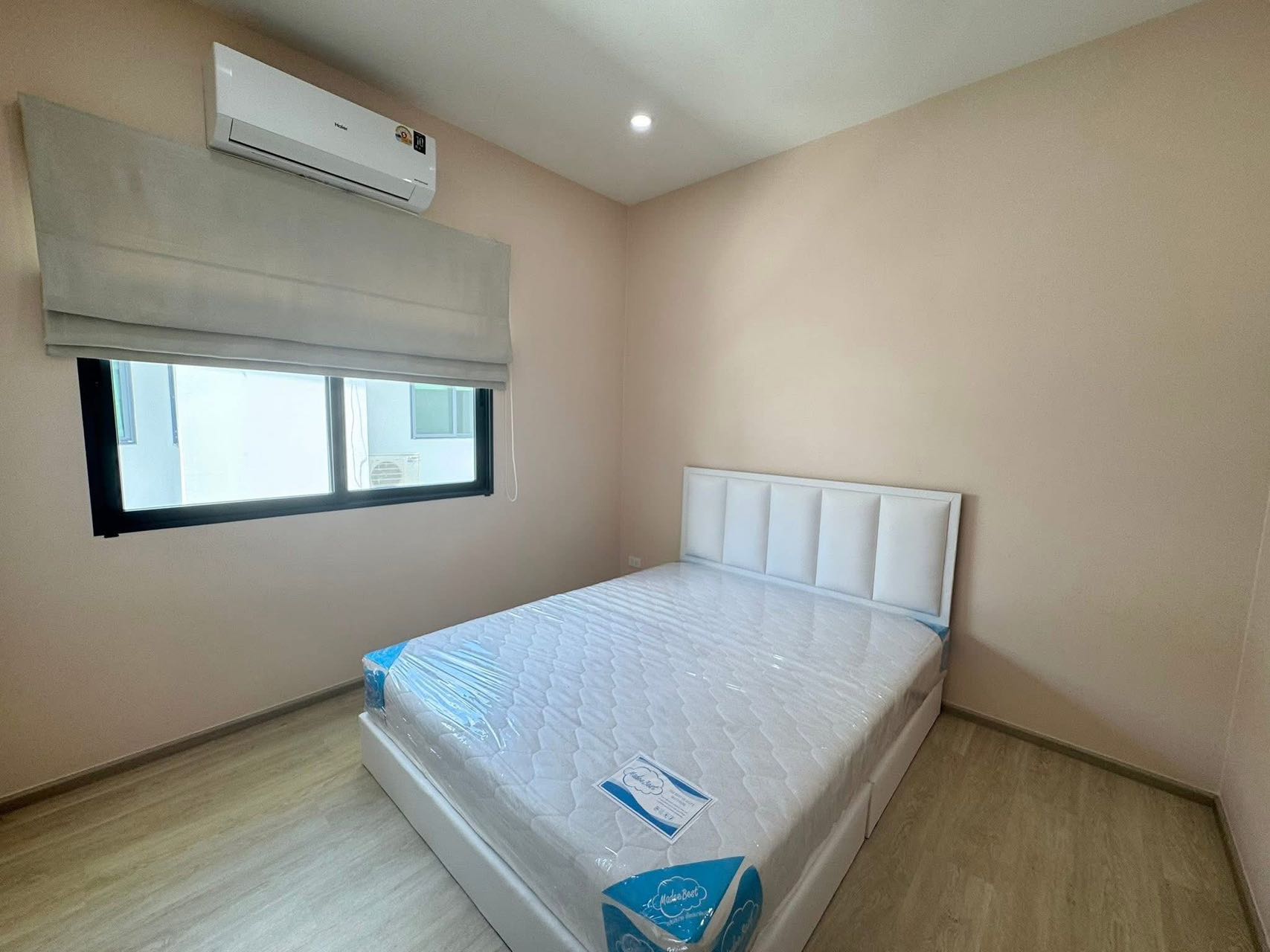 Plex Bangna-Wongwaen(别墅出租）