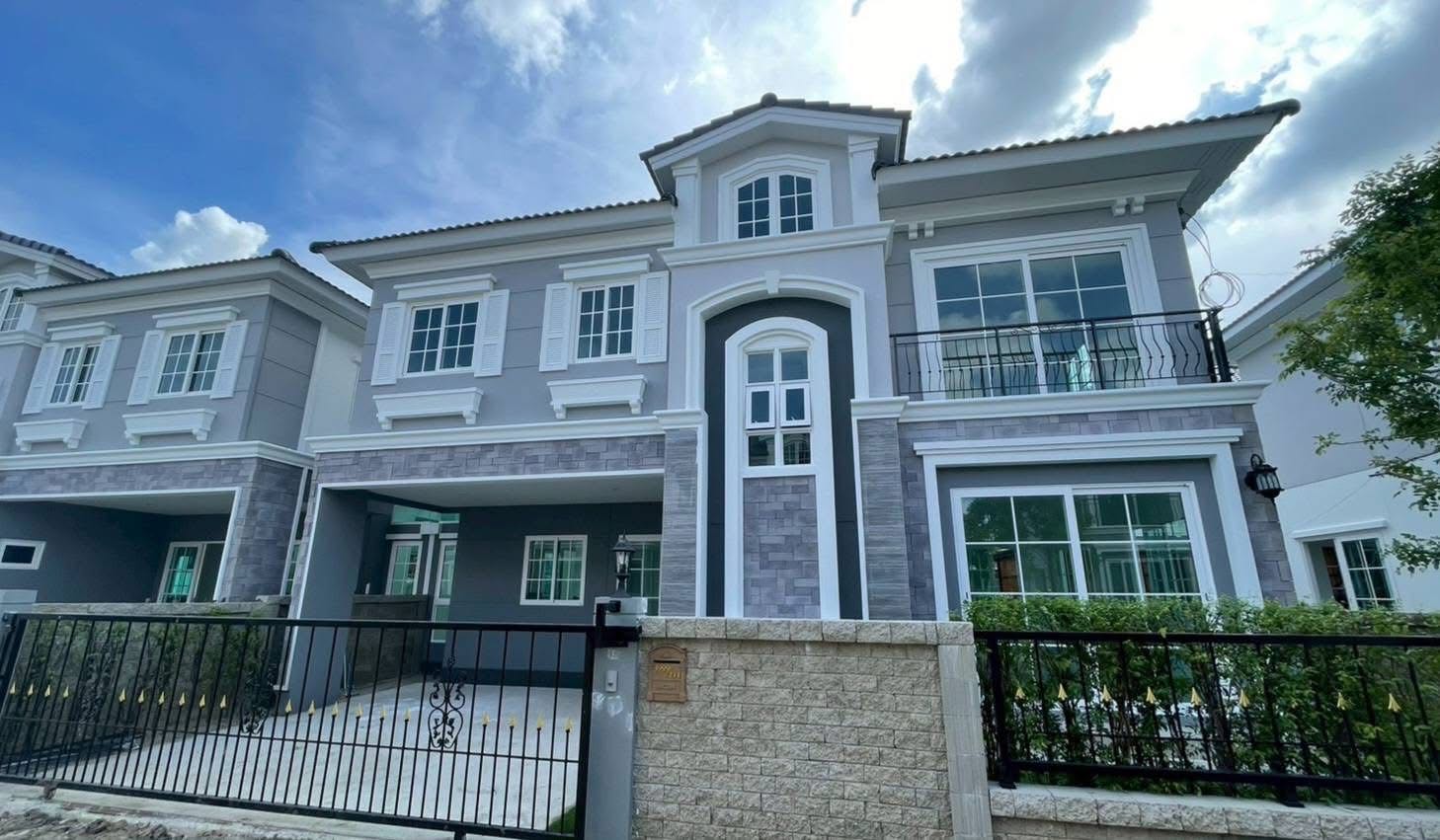 Golden Neo Sukhumvit-Lasalle（别墅出租)