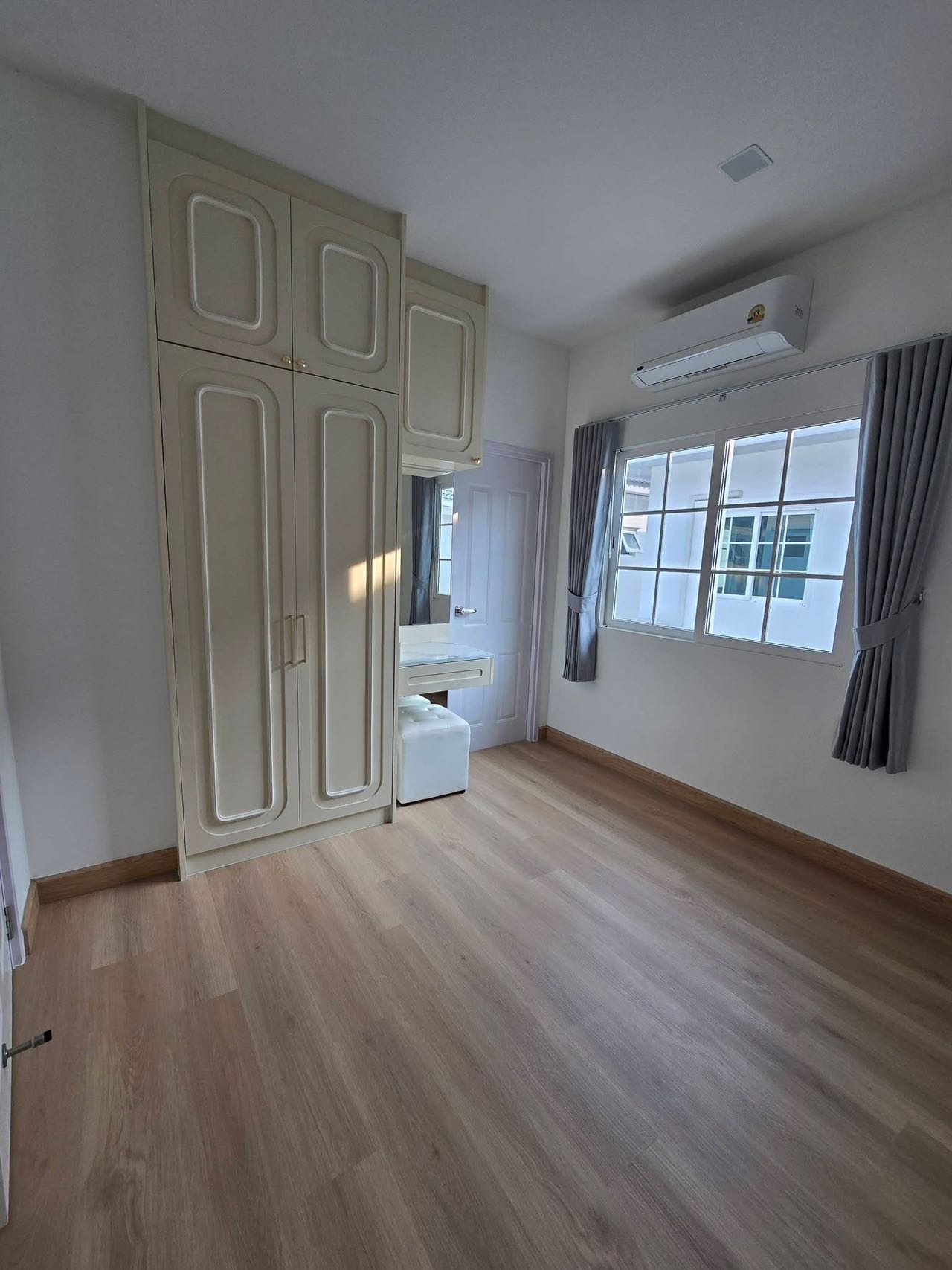 Golden Neo Sukhumvit-Lasalle（别墅出租)