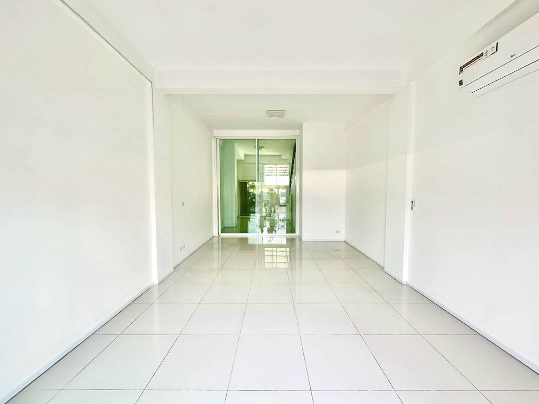 Vizio Ramkhamhaeng(Home Office）