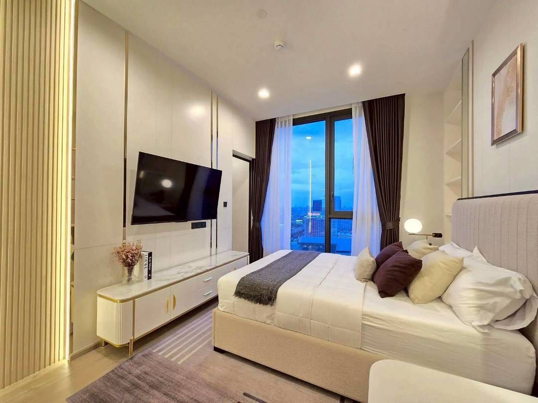 The Crest Park Residences