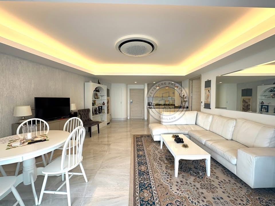 芭堤雅中天海滩 Grand Condotel