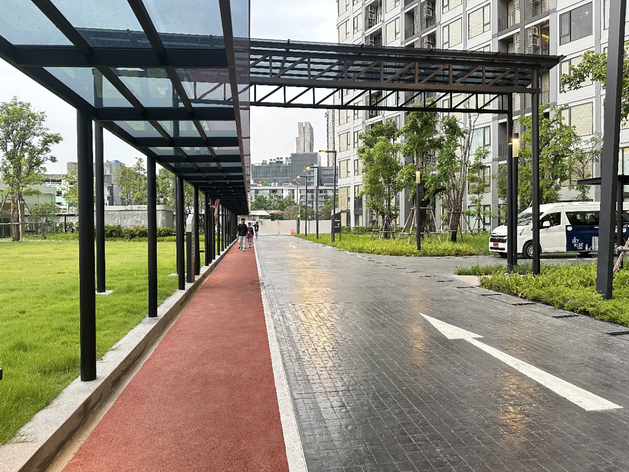 Skyrise Avenue Sukhumvit64