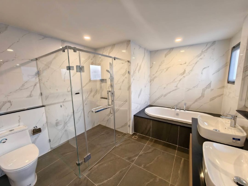 The city Sukhumvit Onnut 独栋别墅