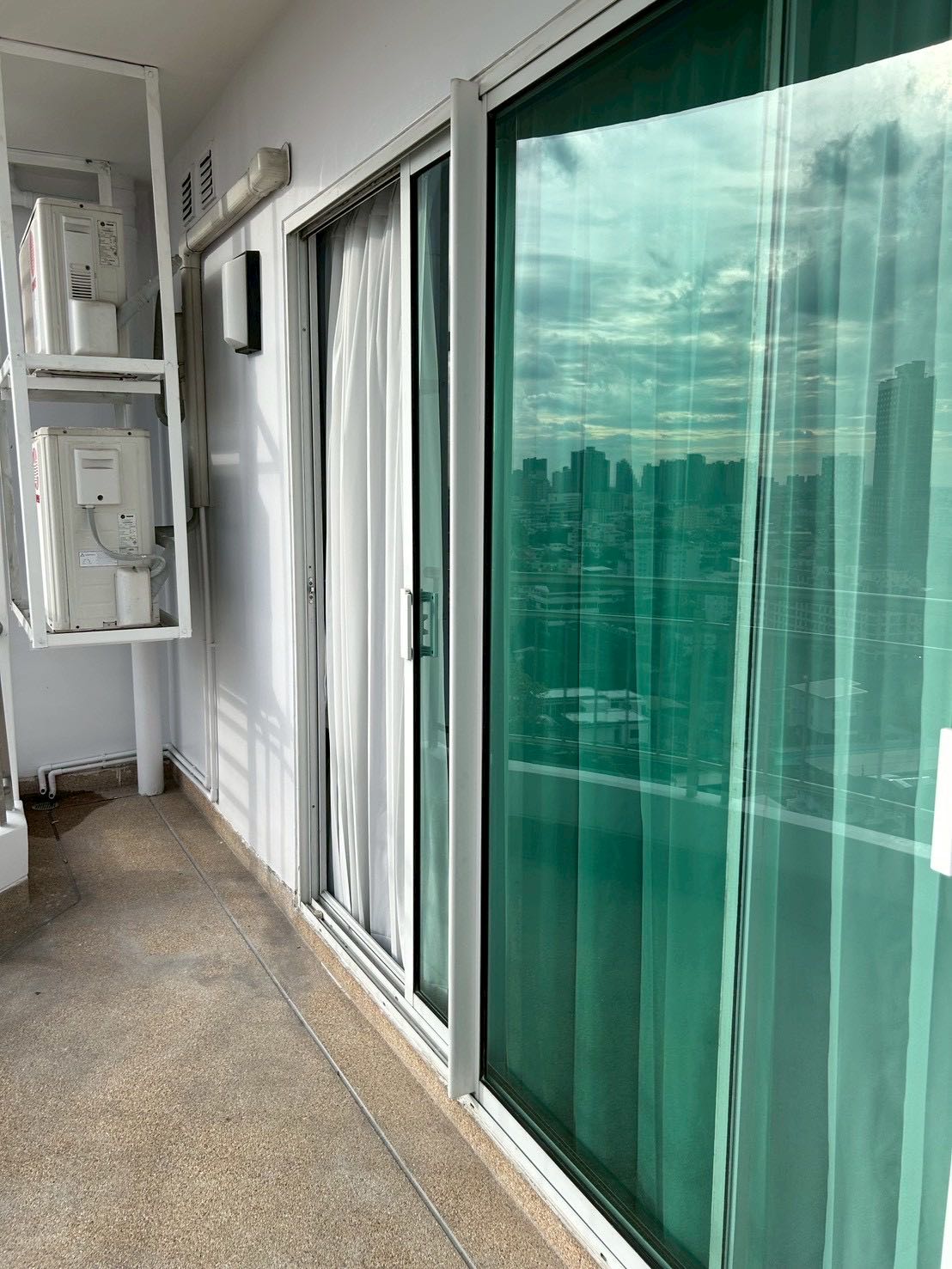 Supalai river resort 河景出租公寓