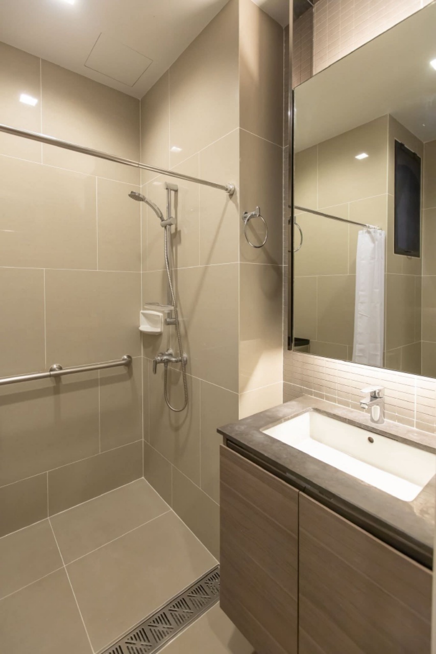 Artale Ekkamai-Ramintra 别墅