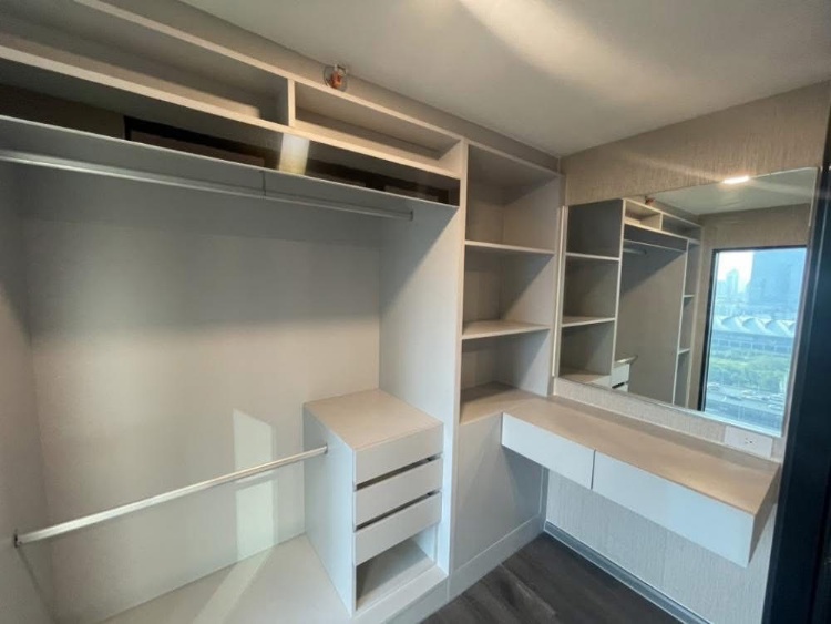 knightsbridge Space Rama 9 复试