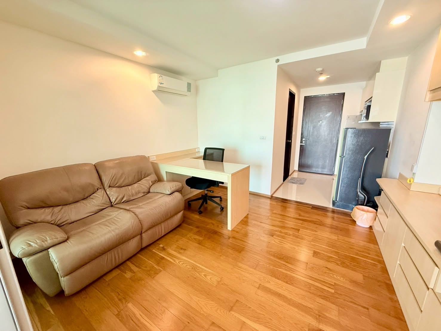 The Line Phaholyothin Park