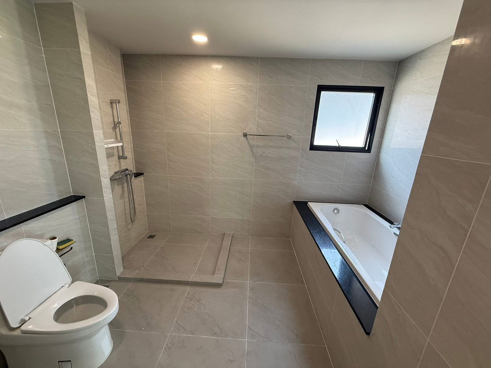 Britania Bangna （别墅出租）