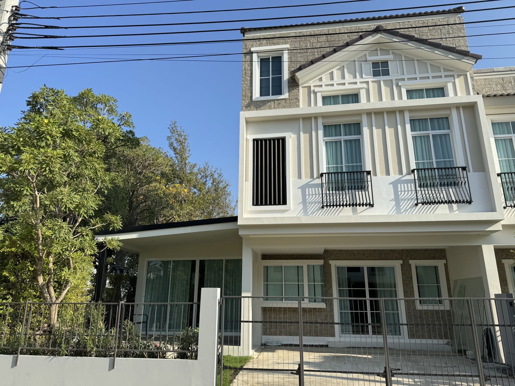 Indy Bangna Ramkhamhaeng2