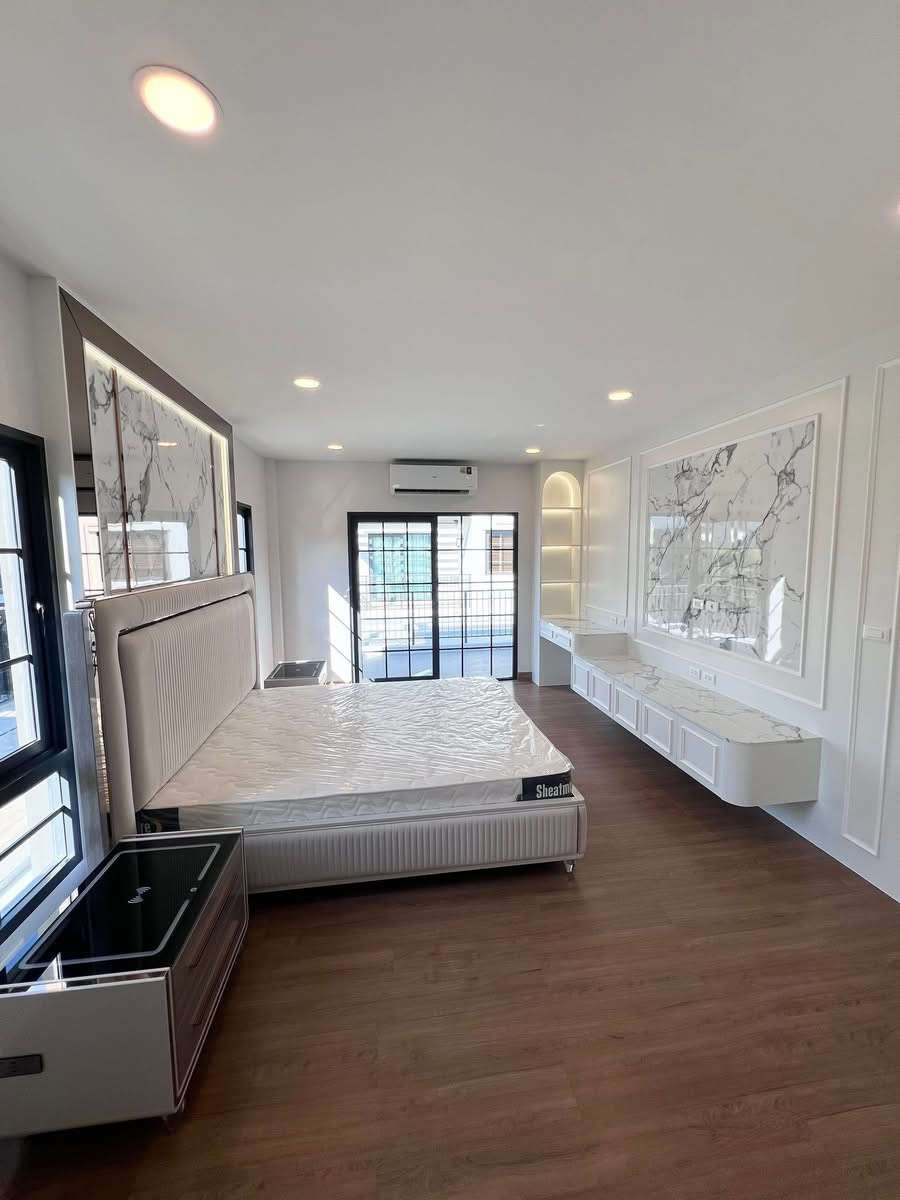 Centro Bangna Phase2 独栋别墅