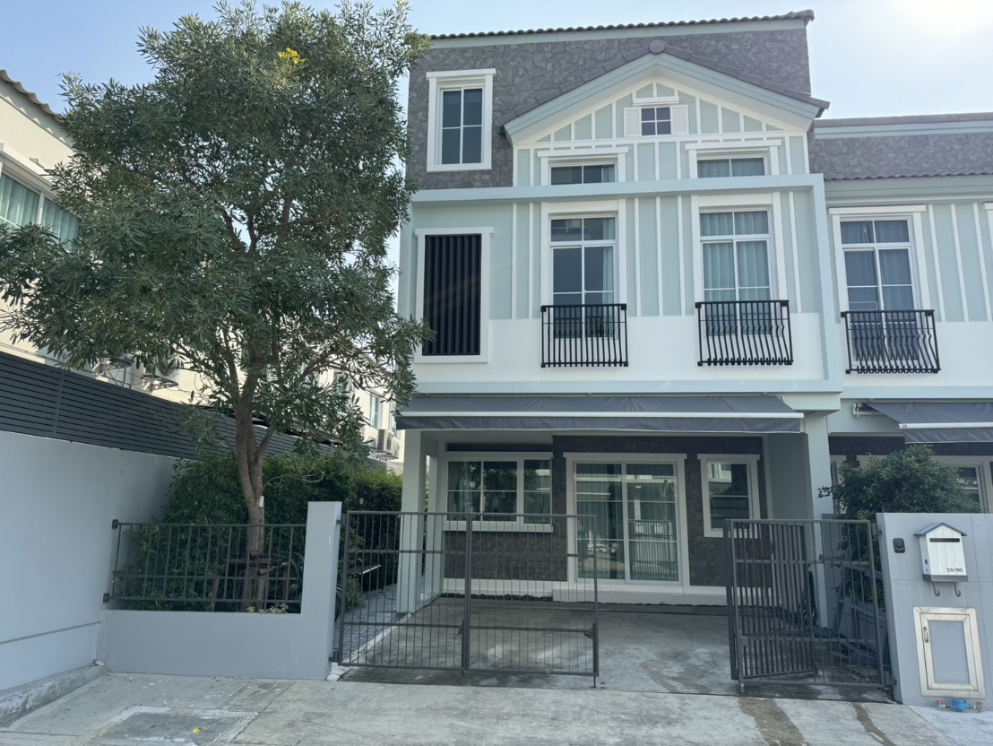 Indy Bangna Ramkhamhaeng2 联排别墅