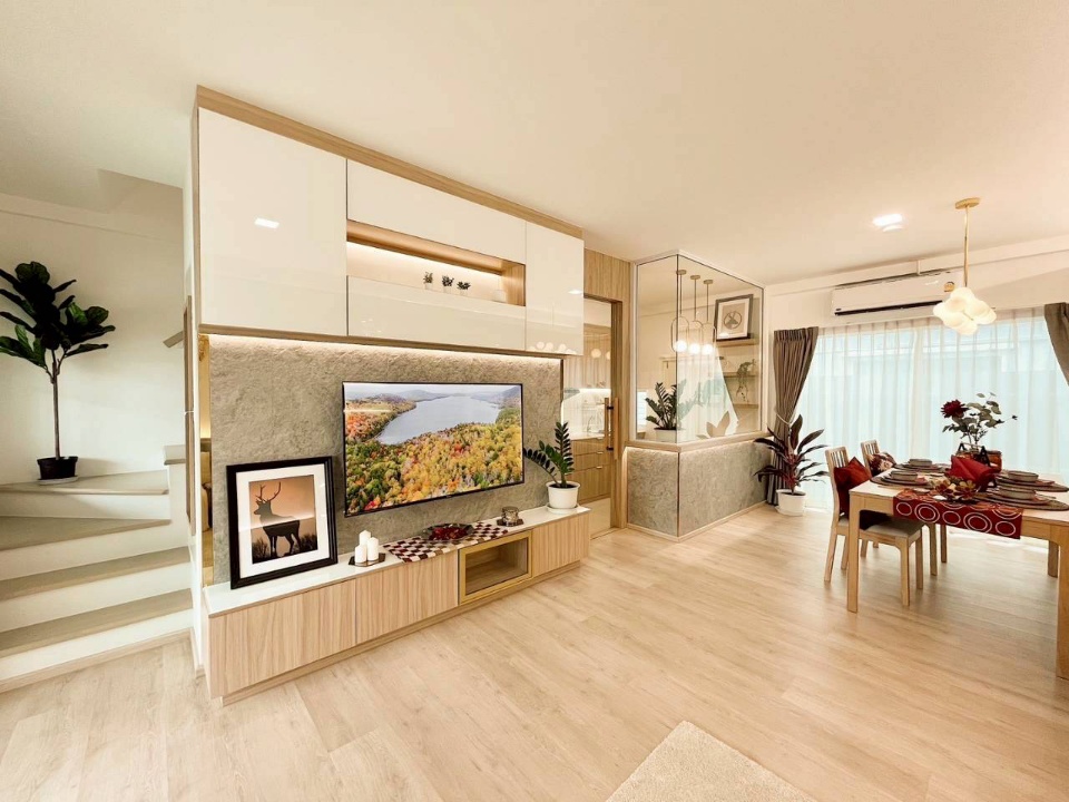 Indy Bangna Ramkhamhaeng2 联排别墅