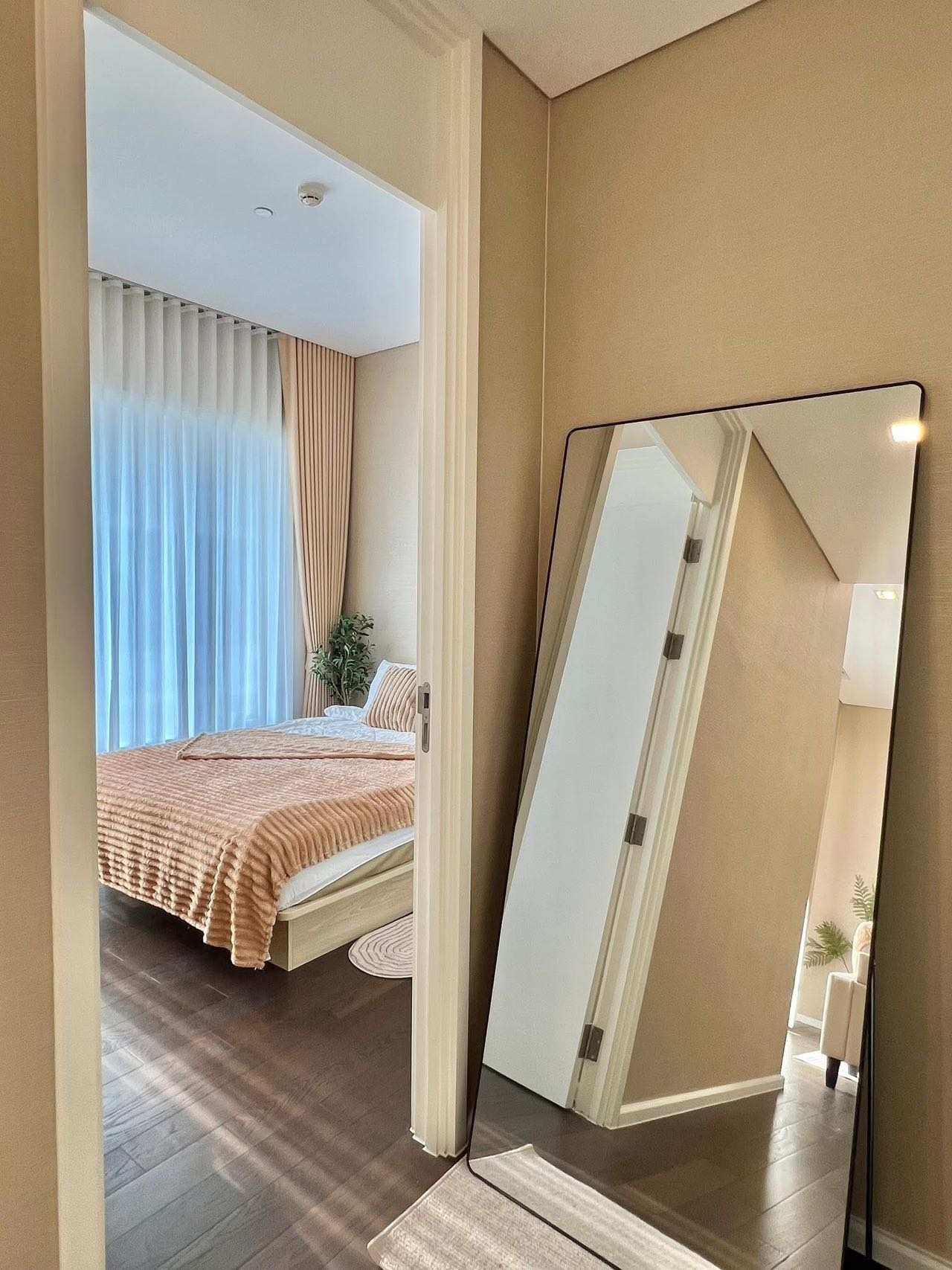 The Saint Residences 两室两卫55平 Ha Yeak LADPRAO