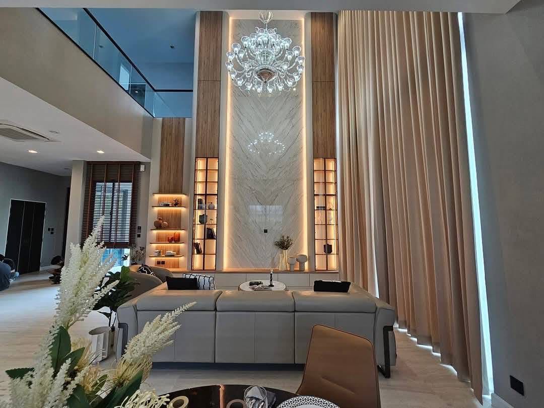 The Gentry Phatthanakan 2 5卧别墅