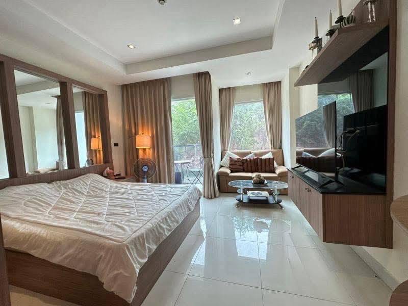 Nam Talay Condominium Pattaya