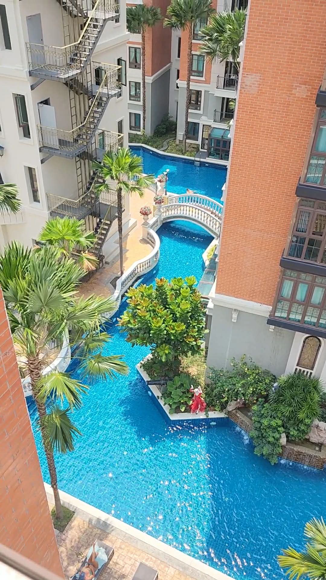España Condo Resort Pattaya