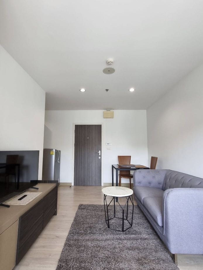 Thana Astoria Pinklao