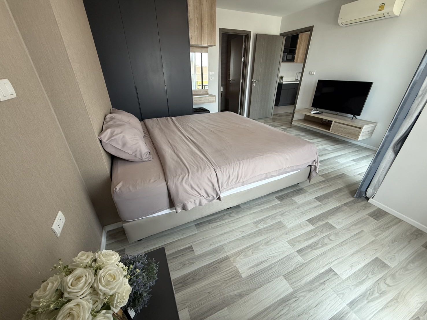 The Win Condominium 