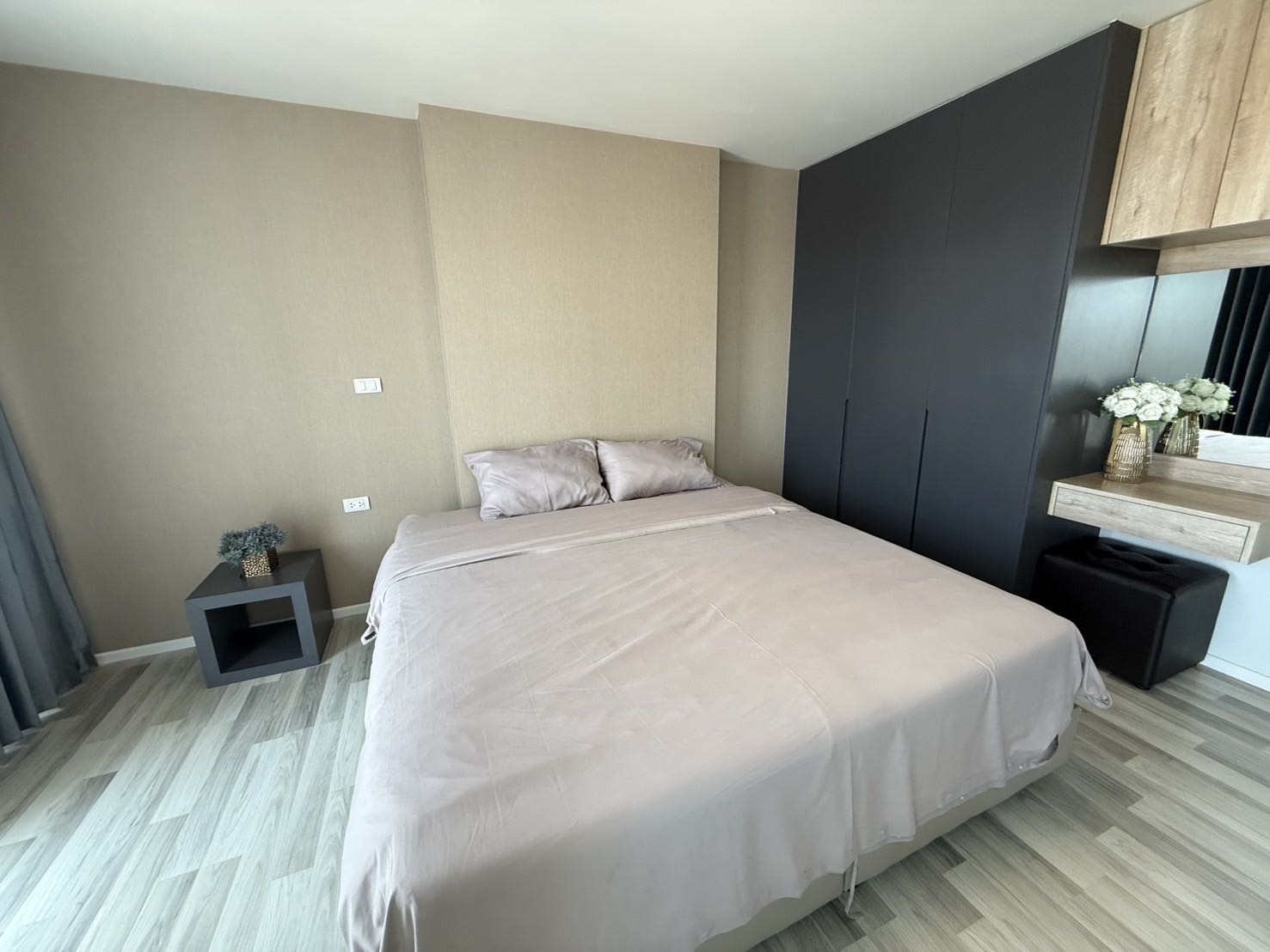 The Win Condominium 